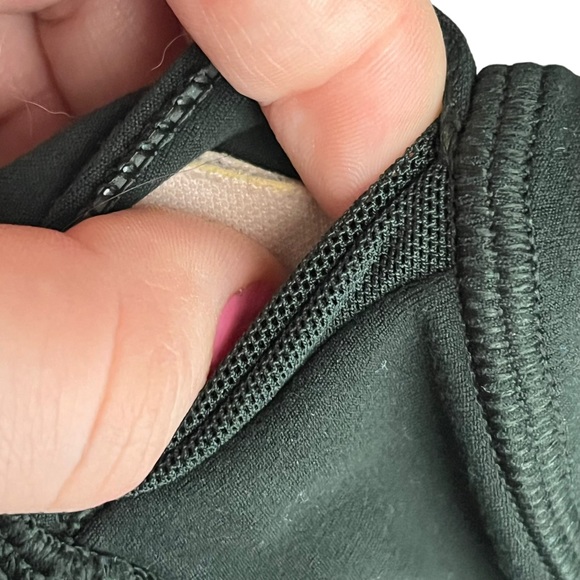 Lululemon Align
Tank Top
Rainforest Green
Size 2 - Picture 7 of 7